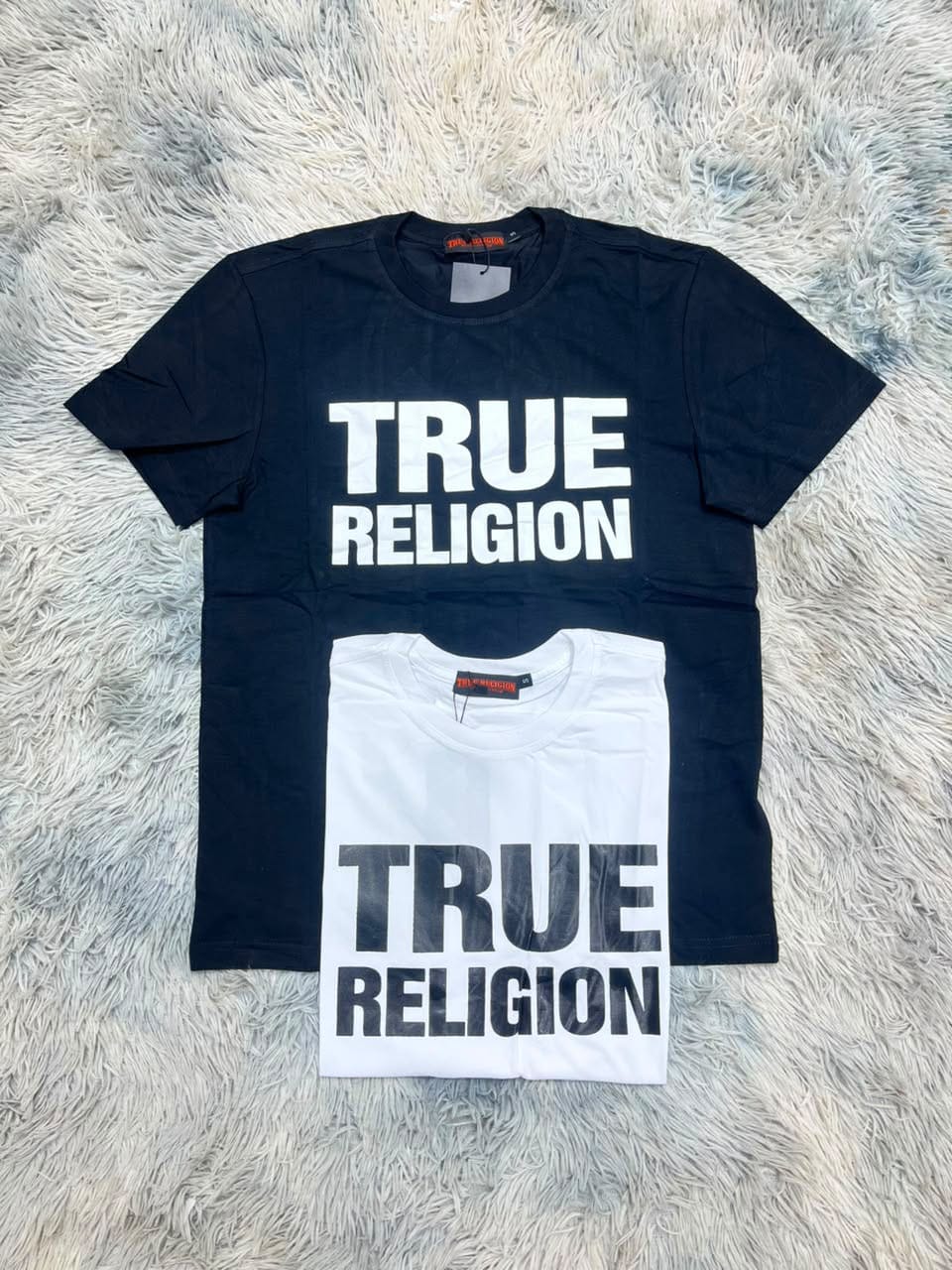 TRUE RELIGION T-SHIRTS
