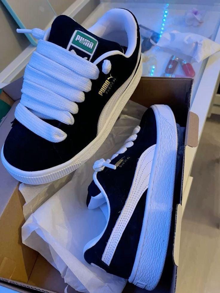 ADULT SNEAKERS
