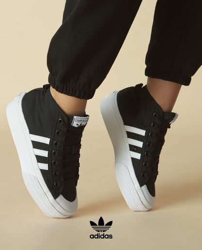 KIDS SNEAKERS