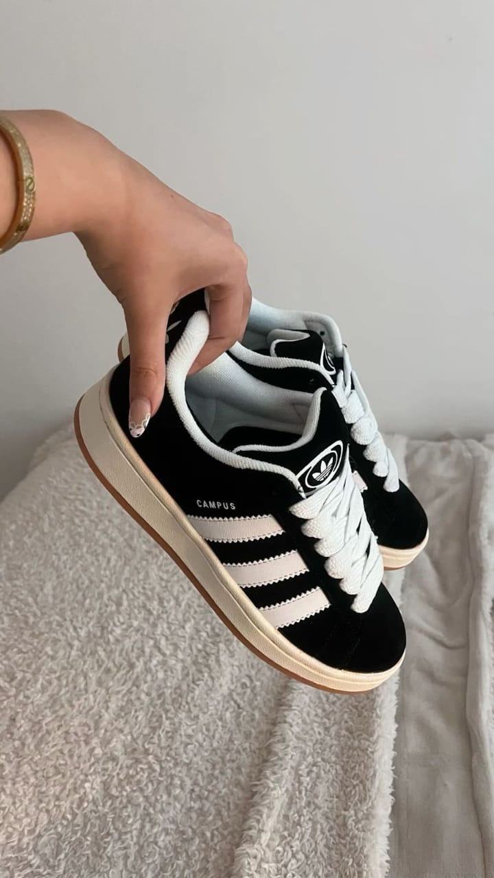 ADULT SNEAKERS