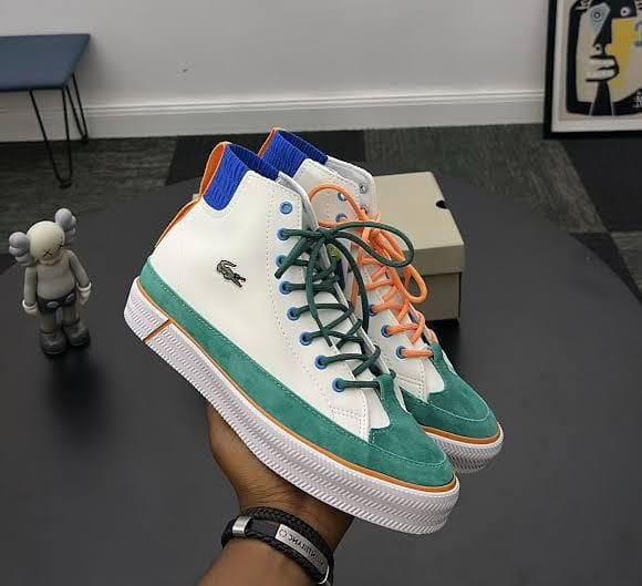 LACOSTE SNEAKERS
