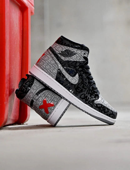 ADULT SNEAKERS