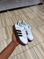 KIDS SNEAKERS