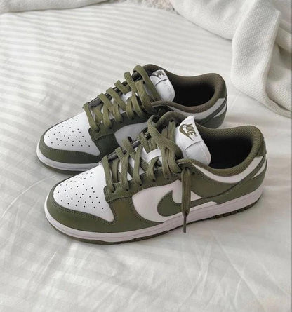 ADULT SNEAKERS