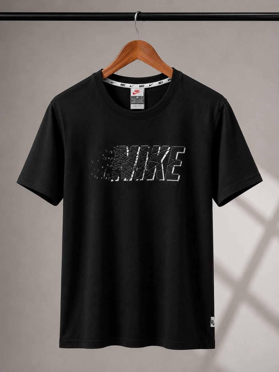 NIKE T-SHIRTS