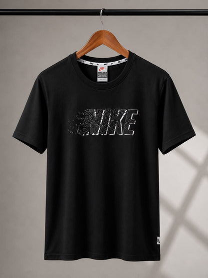 NIKE T-SHIRTS